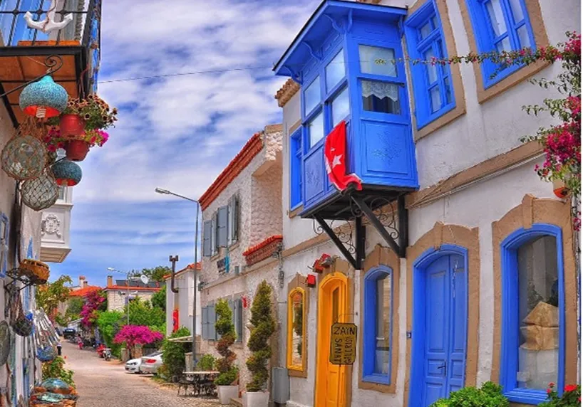 ALAÇATI